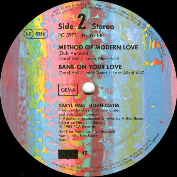 Daryl Hall  John Oates* : Method Of Modern Love (12", Maxi)