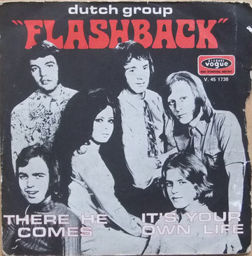 Flashback (18) : There He Comes (7", Single)