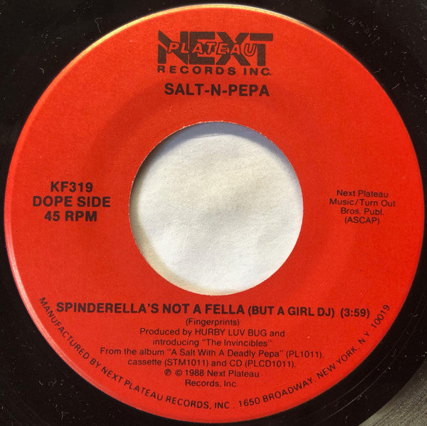 Salt 'N' Pepa : Shake Your Thang / Spinderella's Not A Fella (But A Girl D.J.) (7")