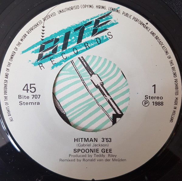 Spoonie Gee : Hit Man (Remix) / I'm All Shook Up (7")