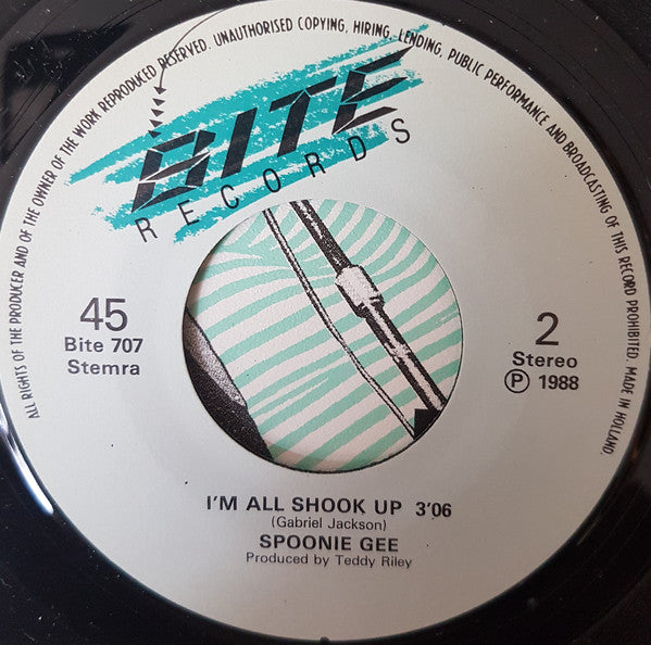 Spoonie Gee : Hit Man (Remix) / I'm All Shook Up (7")