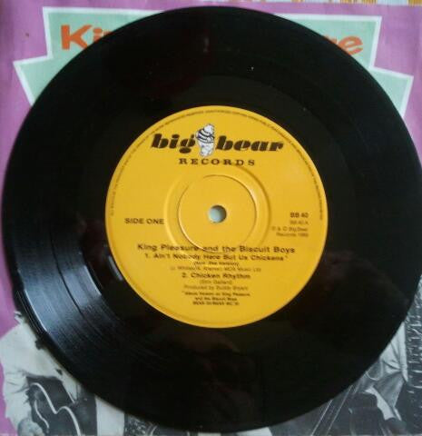 King Pleasure And The Biscuit Boys : Ain't Nobody Here But Us Chickens (7")