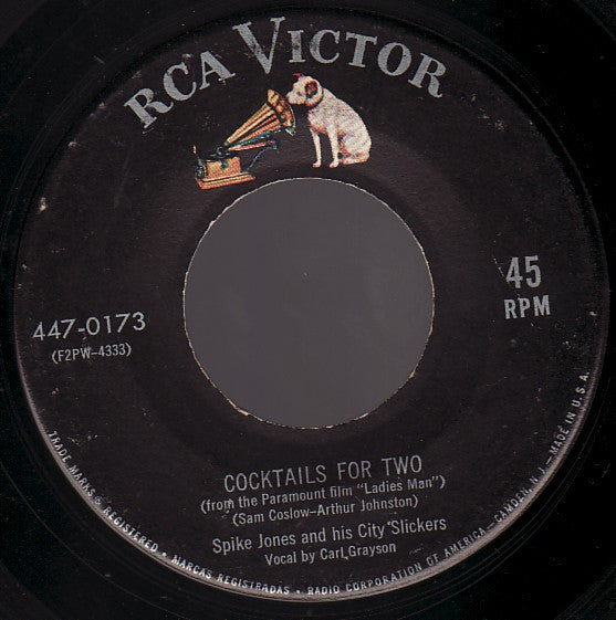 Spike Jones And His City Slickers : Cocktails For Two (7", Single, RE)