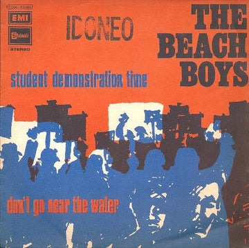 The Beach Boys : Student Demonstration Time / Don't Go Near The Water (7")