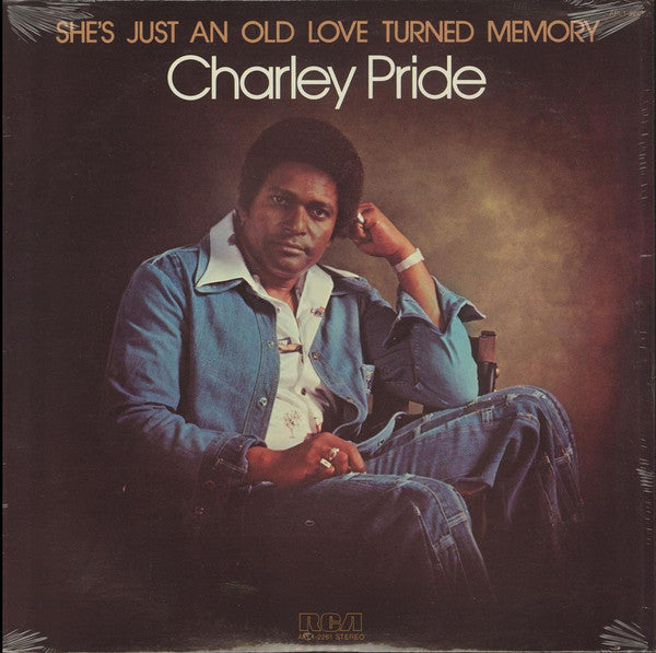 Charley Pride : She's Just An Old Love Turned Memory (LP, Album)