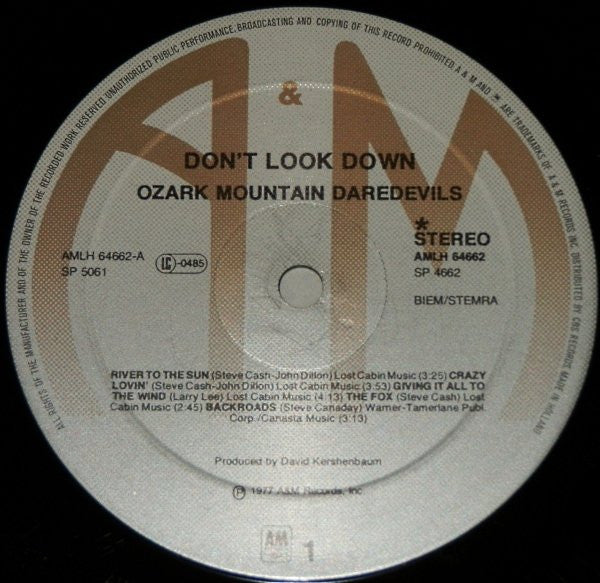 The Ozark Mountain Daredevils : Don't Look Down (LP, Album)