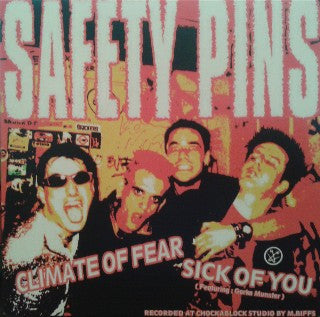 Safety Pins / Stubborn Daughters : Safety Pins / Stubborn Daughters (7", EP, Whi)