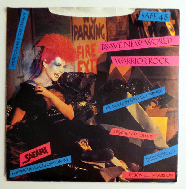 Toyah (3) : Brave New World (7", Single)