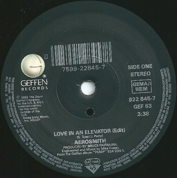Aerosmith : Love In An Elevator (7", Single, Sma)