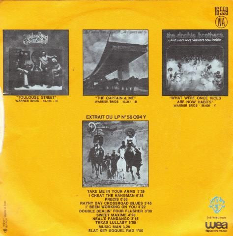 The Doobie Brothers : Take Me In Your Arms (Rock Me) (7", Single)