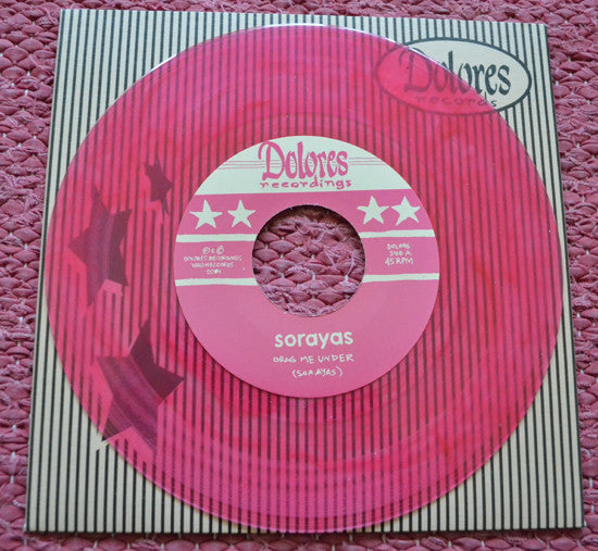 Sorayas : Drag Me Under (7", Pin)