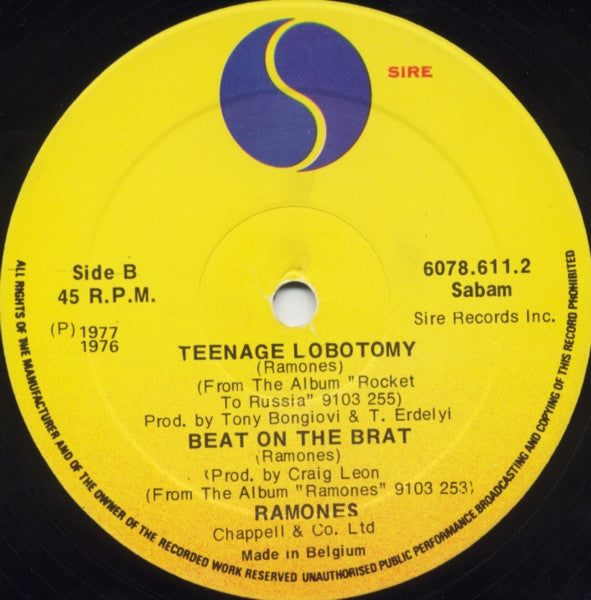 Ramones : Rockaway Beach / Teenage Lobotomy / Beat On The Brat (12", Single)