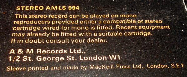 Strawbs : Just A Collection Of Antiques And Curios (Live At The Queen Elizabeth Hall) (LP, Album, RE, Gat)