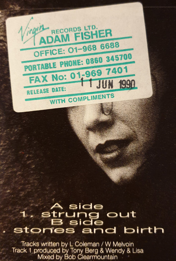 Wendy & Lisa : Strung Out (7", Single, Pap)