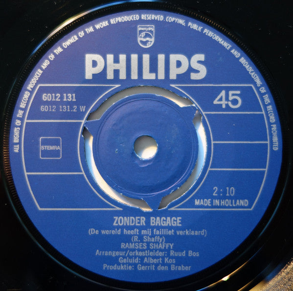 Liesbeth List En Ramses Shaffy : Aan De Andere Kant Van De Heuvels / Zonder Bagage (7", Single, Mono)