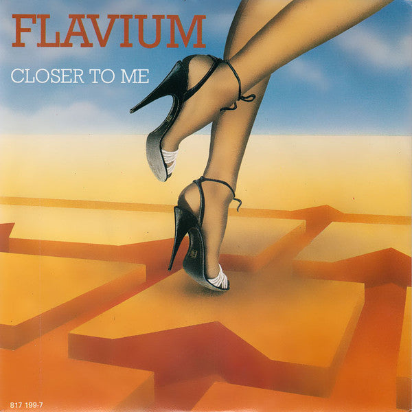 Flavium : Closer To Me (7", Single)