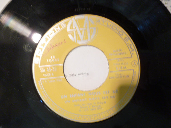 Lucien Deiss : Un Enfant Nous Est Né (7", EP)