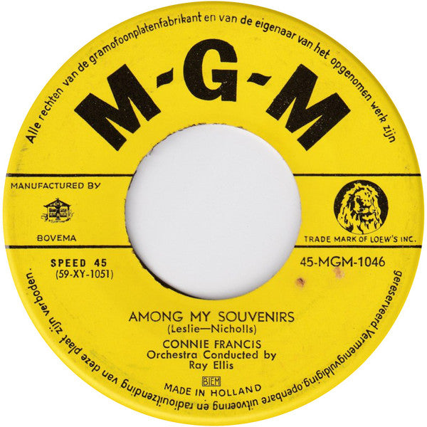 Connie Francis : Among My Souvenirs / Do You Love Me Like You Kiss Me (7", Single)