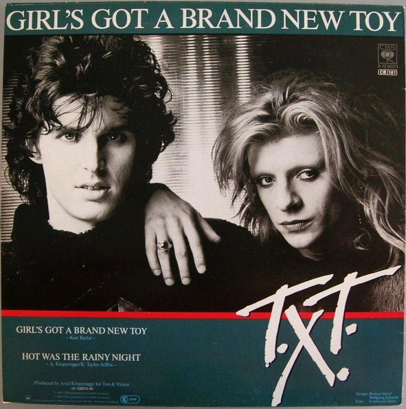 T.X.T. : Girl's Got A Brand New Toy (Extraordinary D.J.-Mix) (12", Maxi)