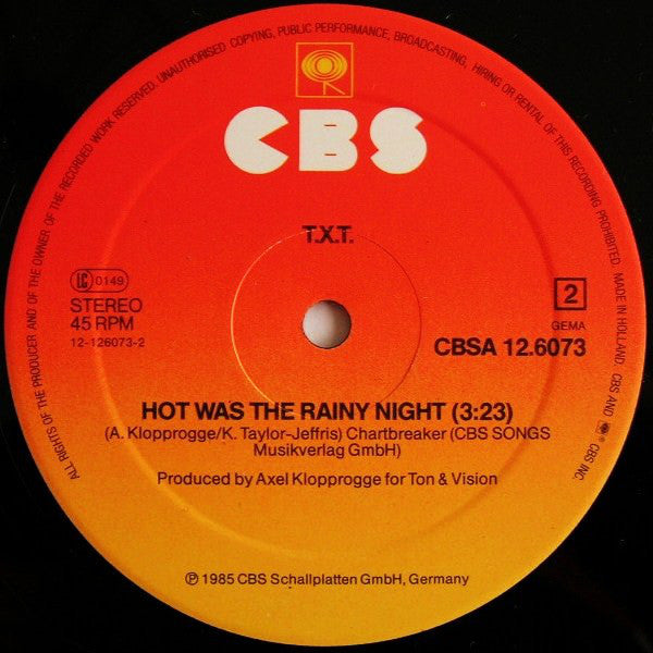 T.X.T. : Girl's Got A Brand New Toy (Extraordinary D.J.-Mix) (12", Maxi)