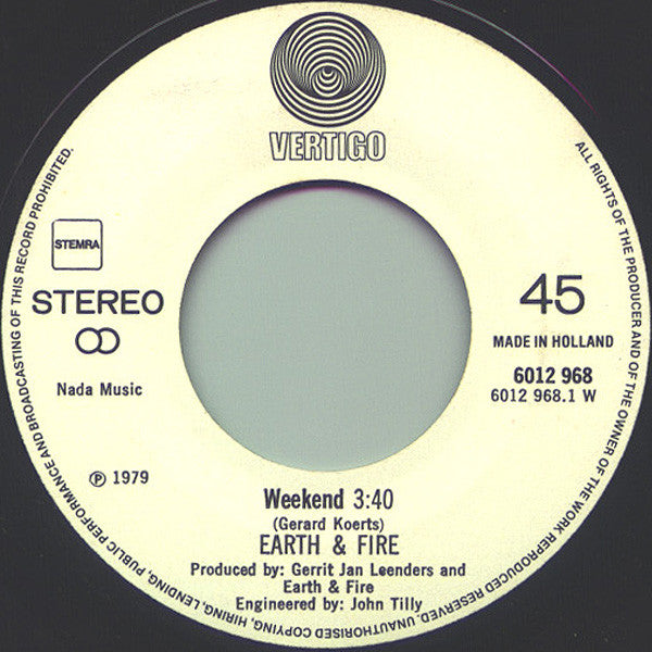 Earth And Fire : Weekend (7", Single, Pap)