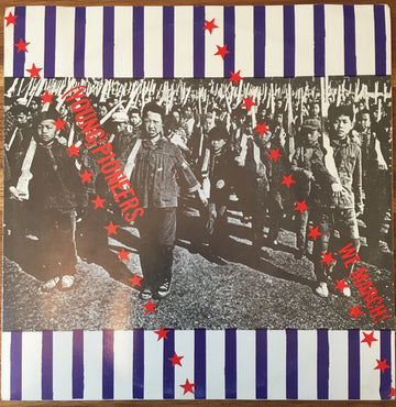 Young Pioneers : We March! (7", EP, Lar)