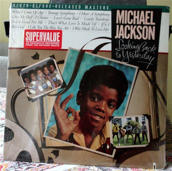 Michael Jackson : Looking Back To Yesterday (LP, Comp)