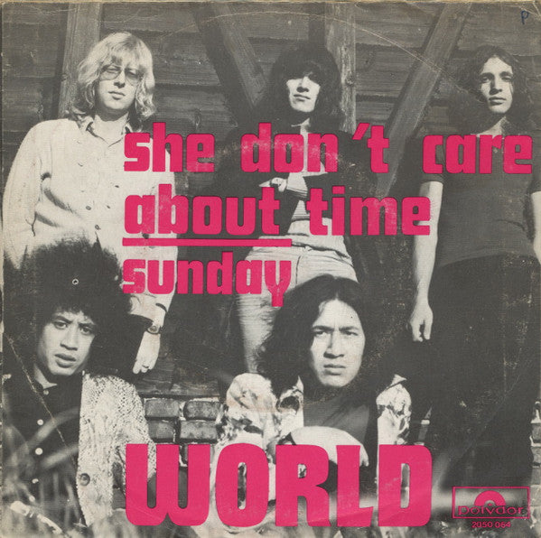 World (10) : She Don't Care About Time (7", Single)