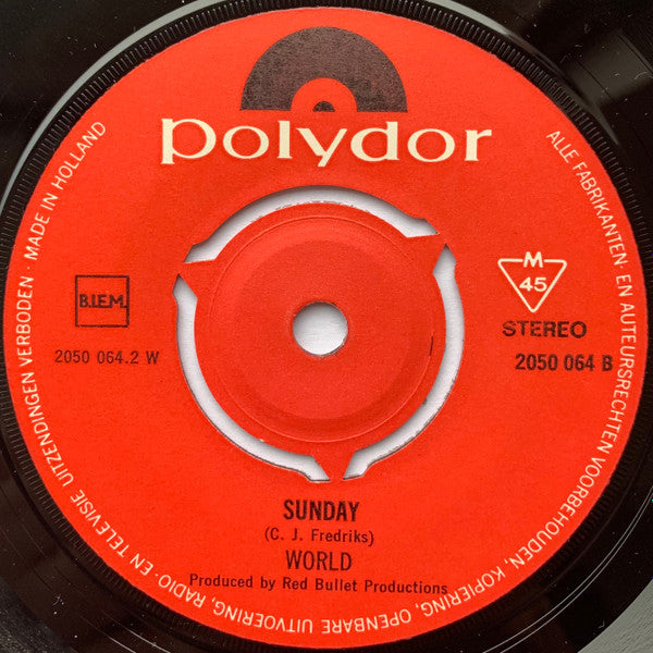World (10) : She Don't Care About Time (7", Single)