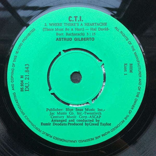 Astrud Gilberto : Love Story (7", Single)