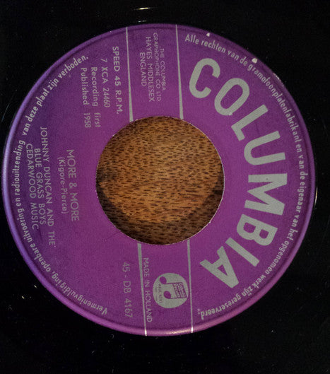 Johnny Duncan & His Blue Grass Boys : All Of The Monkeys Ain't In The Zoo / More & More (7", Single)