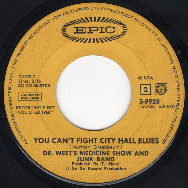 Dr. West's Medicine Show And Junk Band : The Eggplant That Ate Chicago (7")