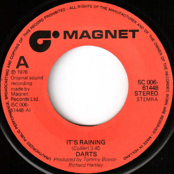 Darts : It's Raining (7", Single)