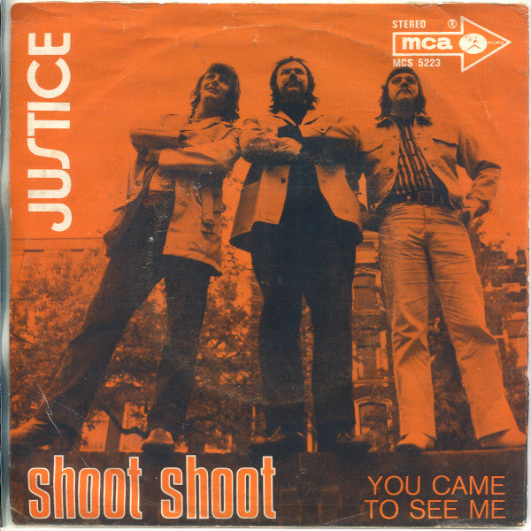 Justice (42) : Shoot Shoot (7", Single)