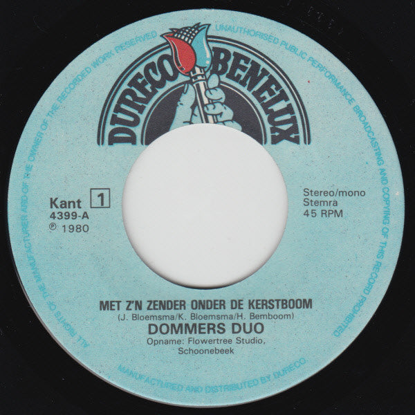 Dommers Duo : Met Z'n Zender Onder De Kerstboom / Kerstboompolka (7", Single)