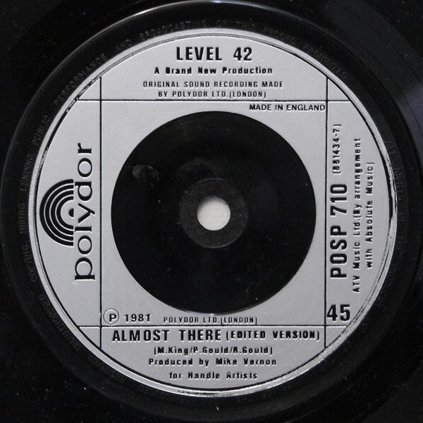 Level 42 : The Chant Has Begun (7", Single)