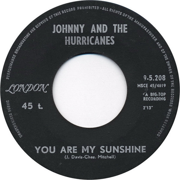 Johnny And The Hurricanes : You Are My Sunshine / Molly-O (7")