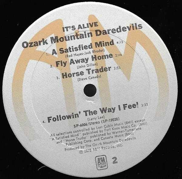 The Ozark Mountain Daredevils : It's Alive (2xLP, Album, Ter)