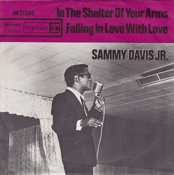 Sammy Davis Jr. : In The Shelter Of Your Arms / Falling In Love With Love (7")